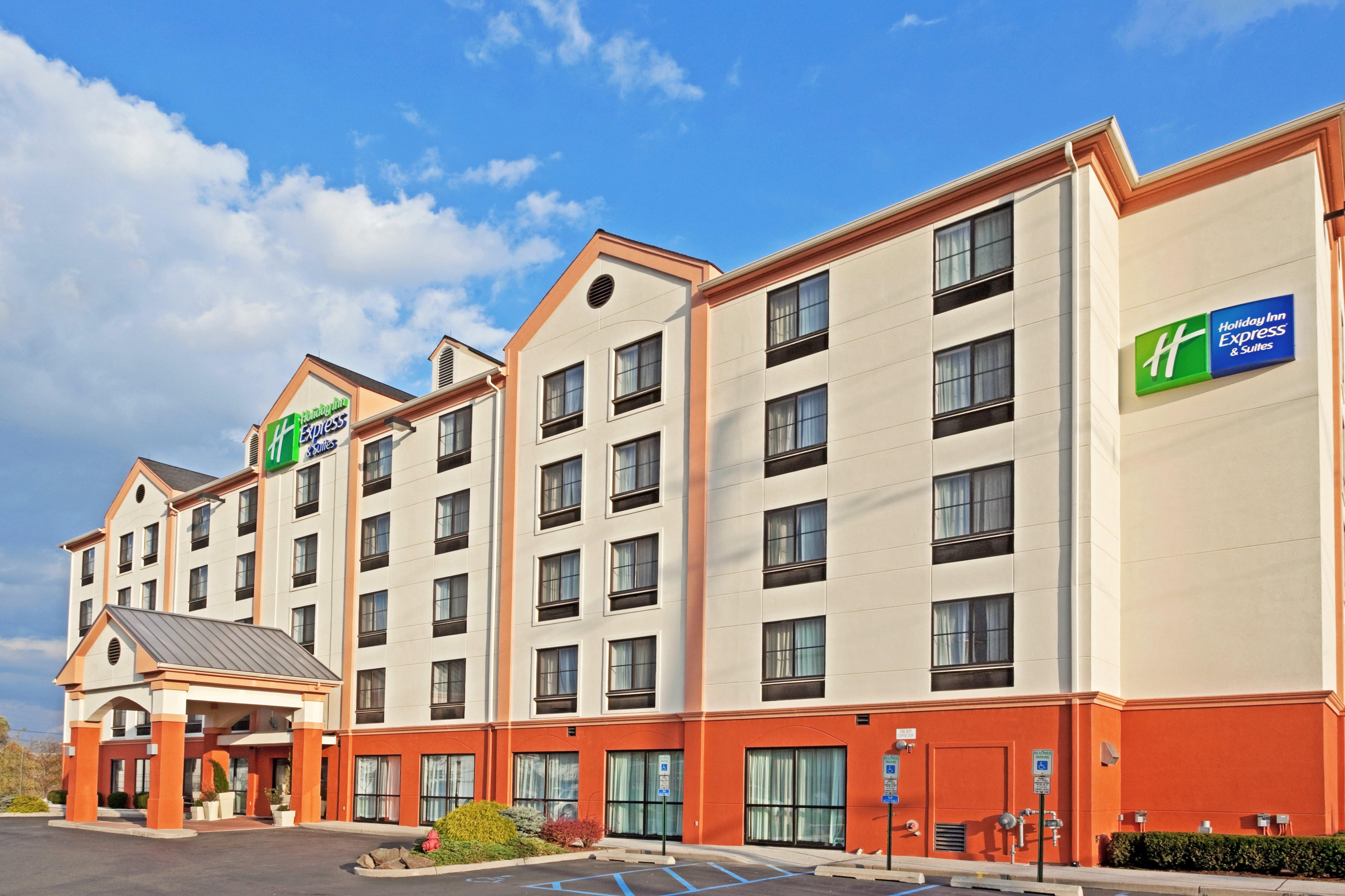 Holiday Inn Express Hotel & Suites Meadowlands Area By Ihg Carlstadt Exteriér fotografie