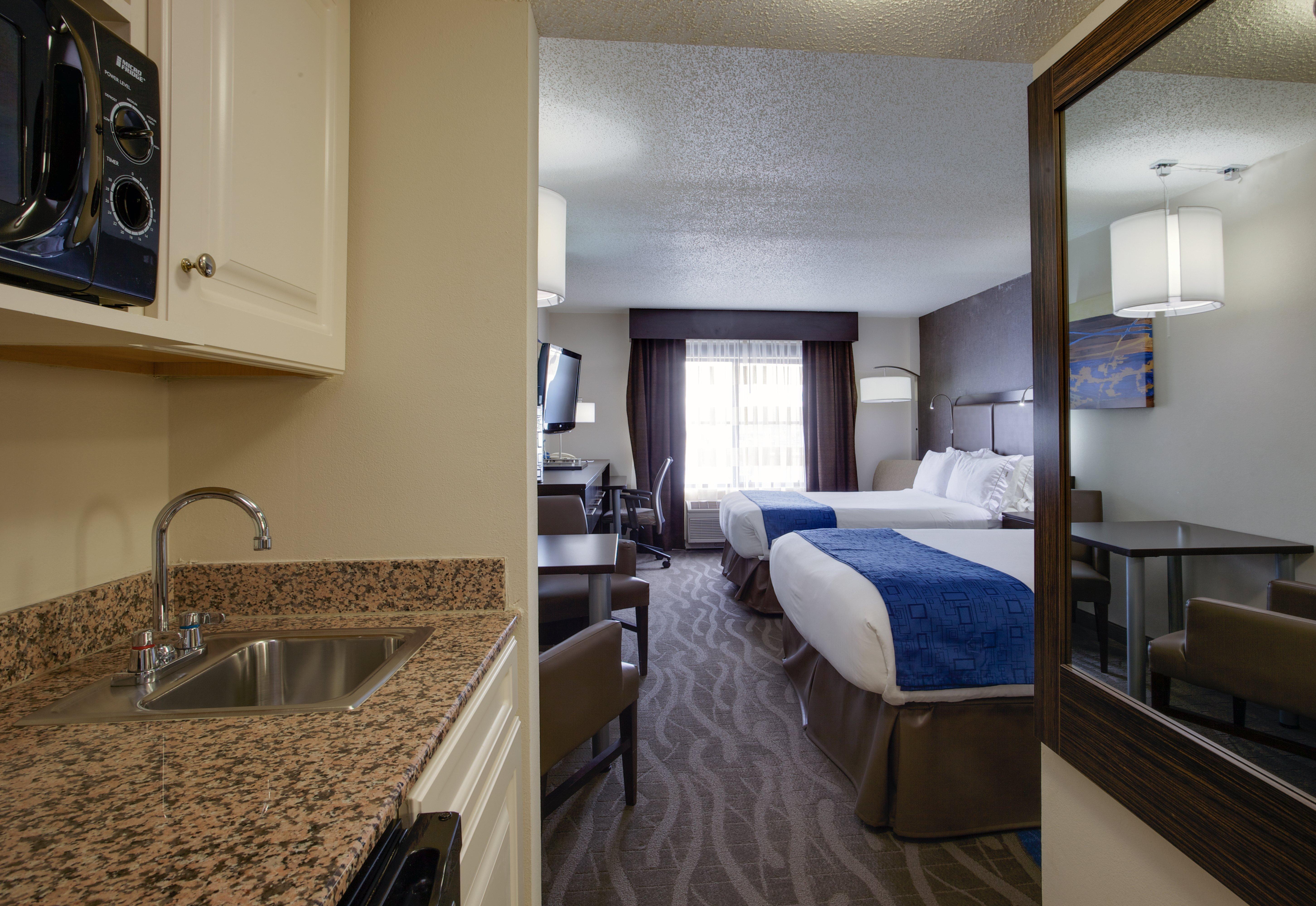 Holiday Inn Express Hotel & Suites Meadowlands Area By Ihg Carlstadt Exteriér fotografie