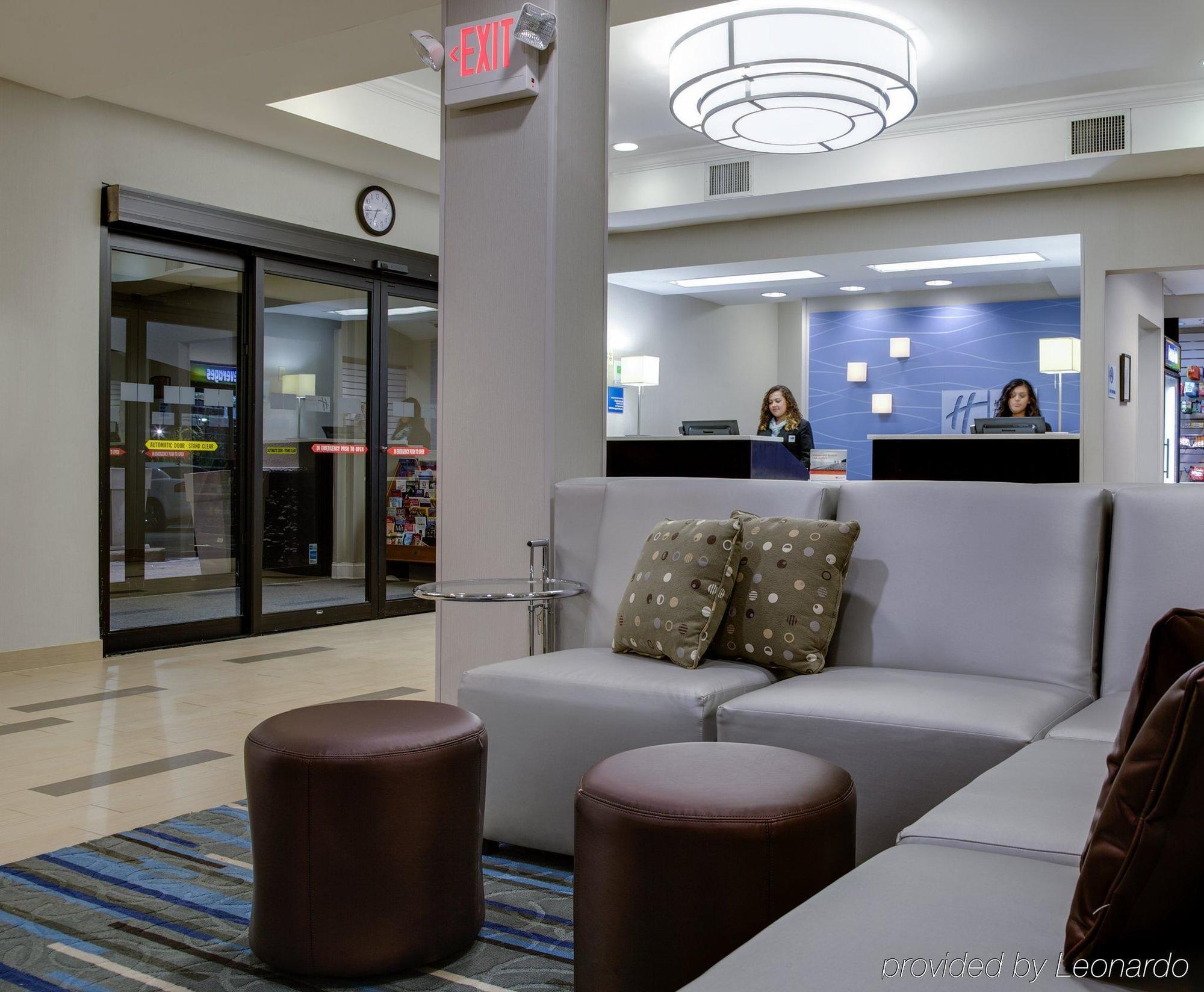 Holiday Inn Express Hotel & Suites Meadowlands Area By Ihg Carlstadt Exteriér fotografie